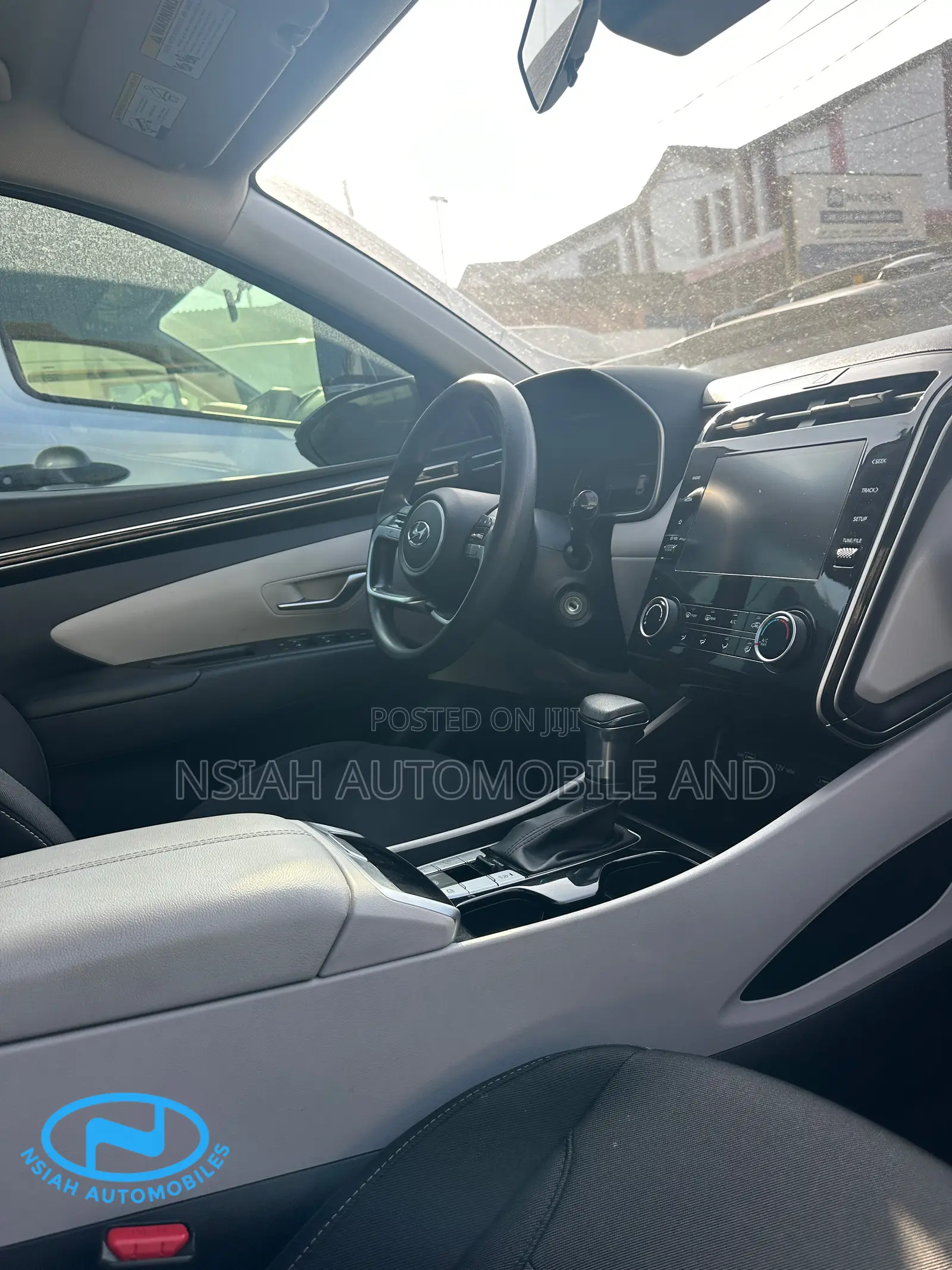Hyundai Tucson 2022 Silver