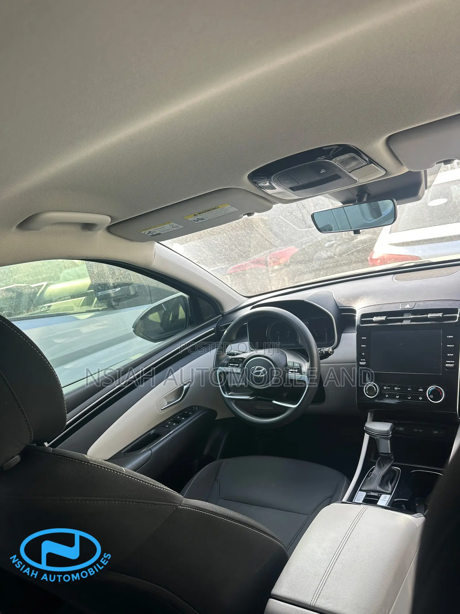 Hyundai Tucson 2022 Silver