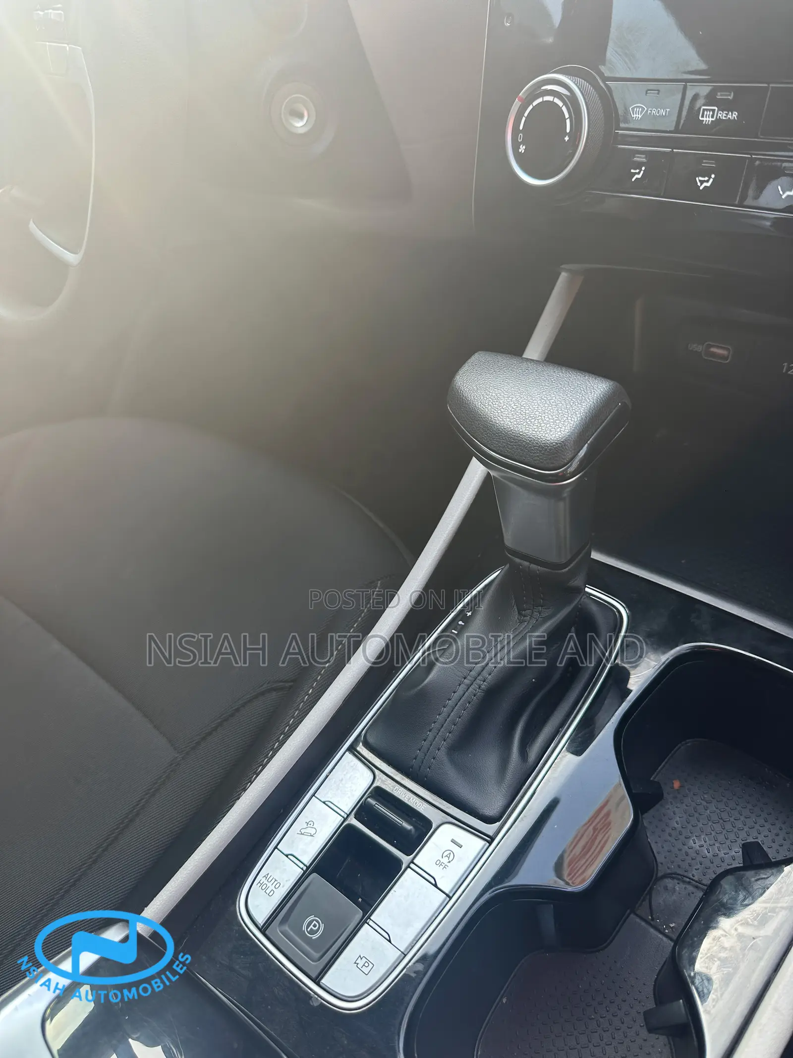 Hyundai Tucson 2022 Silver