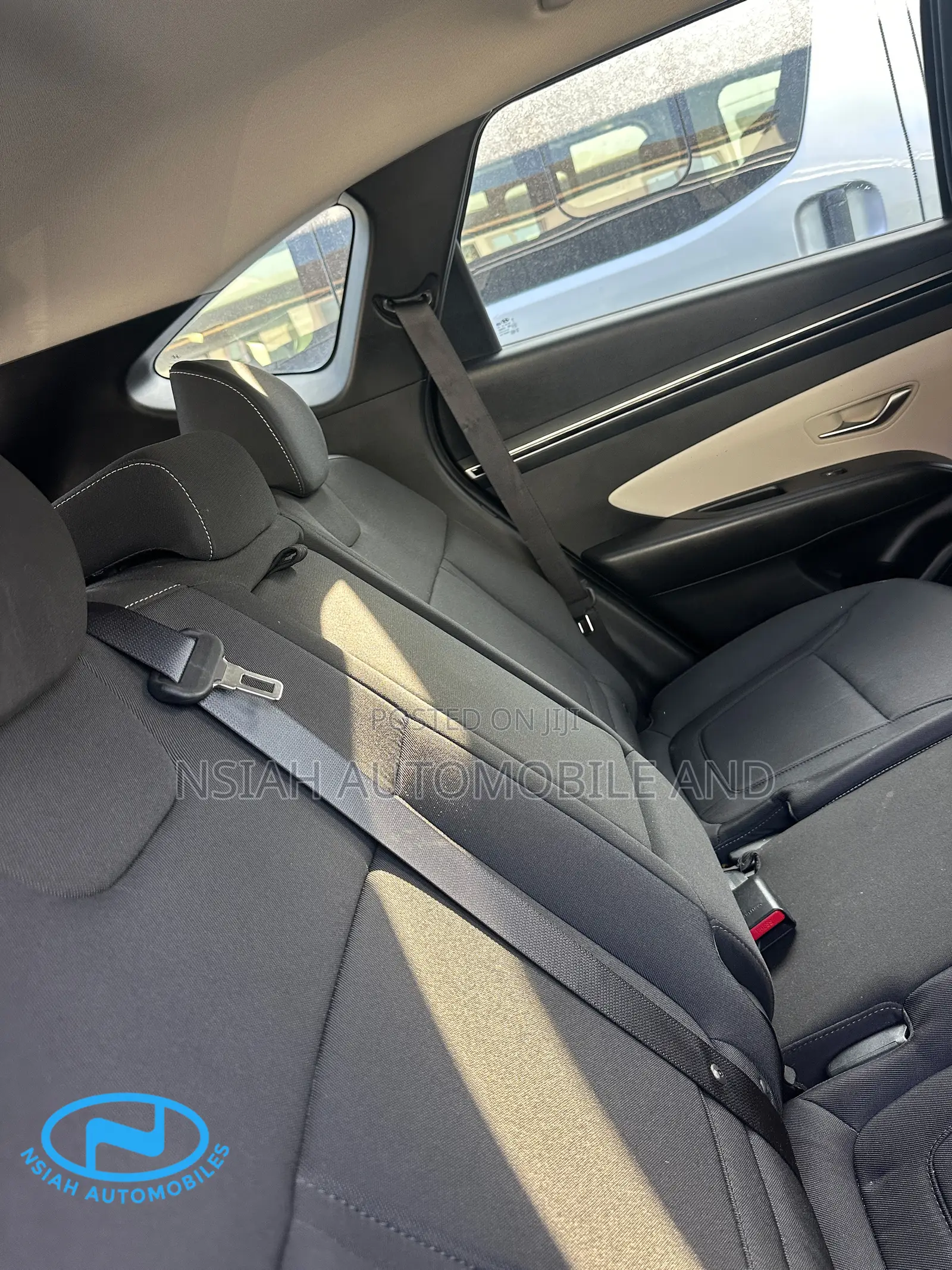 Hyundai Tucson 2022 Silver