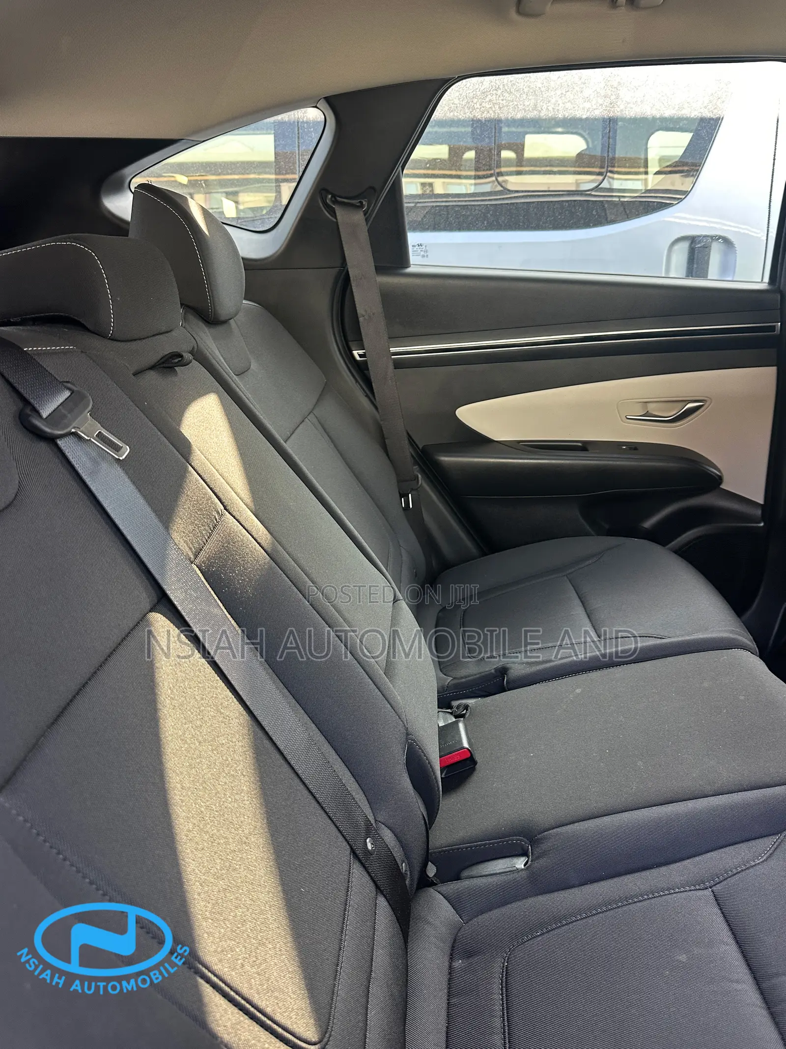 Hyundai Tucson 2022 Silver