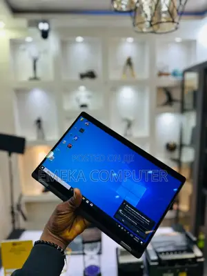 Laptop Dell Latitude 5300 2-in-1 8GB Intel Core i5 SSD 256GB