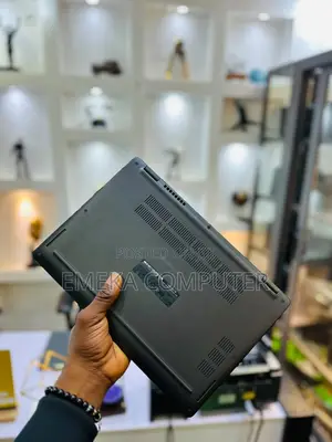 Laptop Dell Latitude 5300 2-in-1 8GB Intel Core i5 SSD 256GB