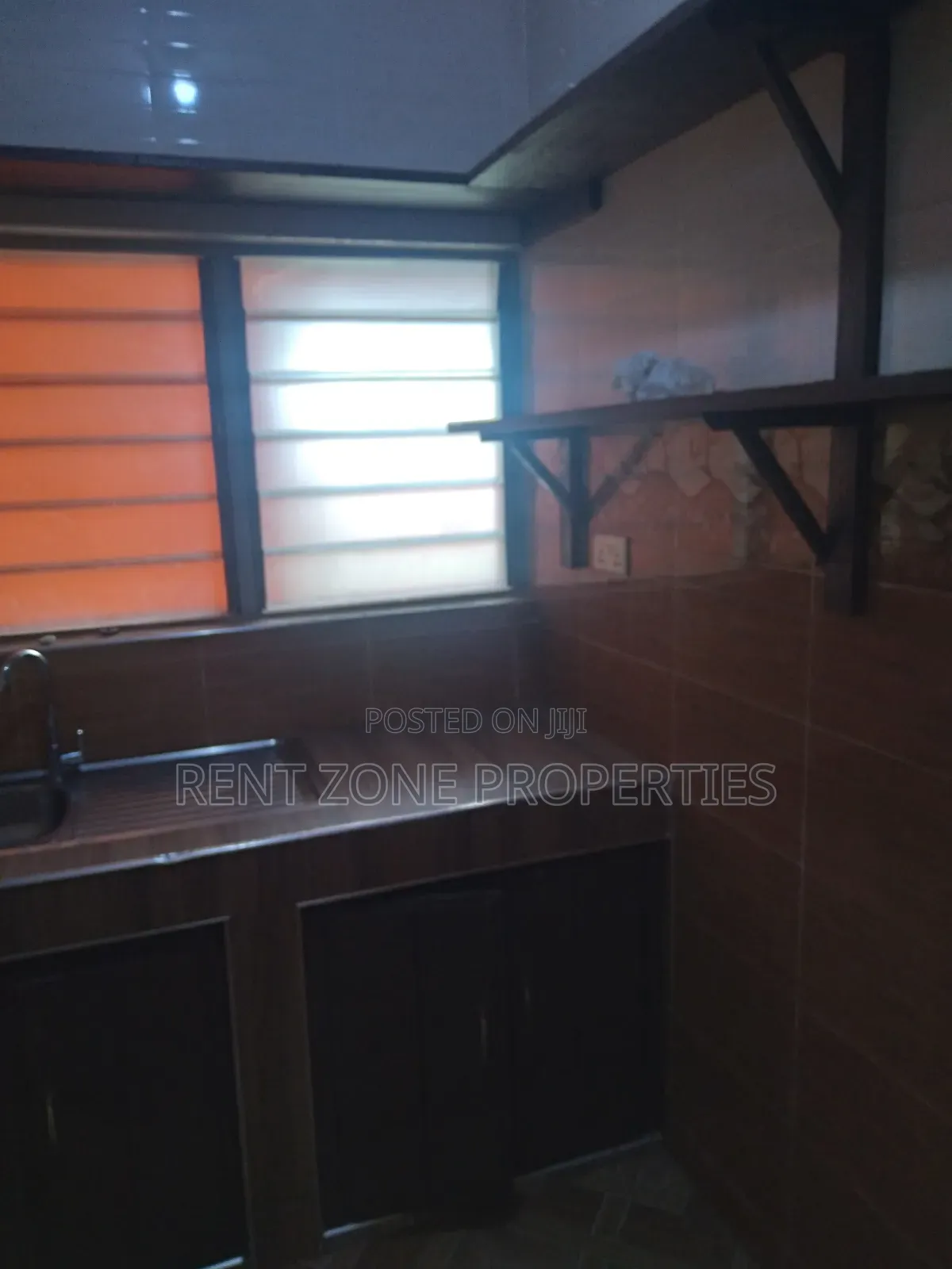 1bdrm Apartment in Ofankor for rent