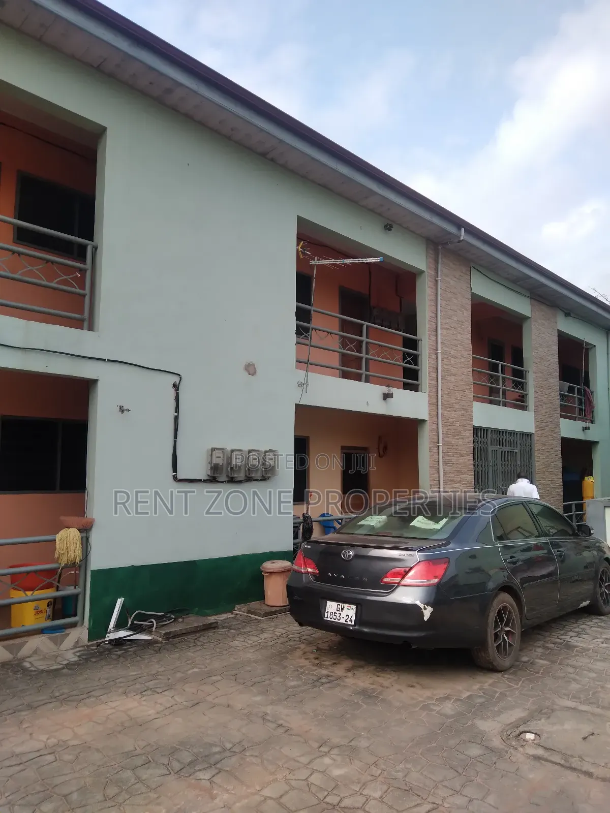 1bdrm Apartment in Ofankor for rent