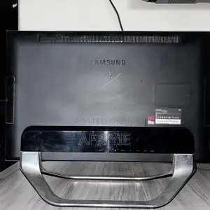 Desktop Computer Samsung 4GB Intel Core i3 HDD 1T