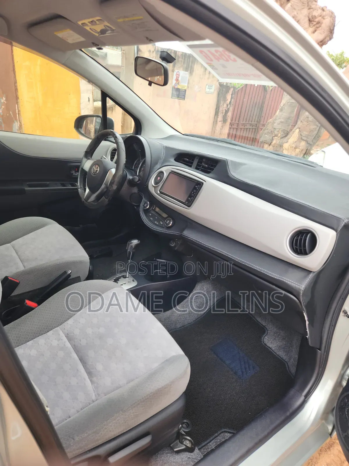 Toyota Vitz 2012 Gray
