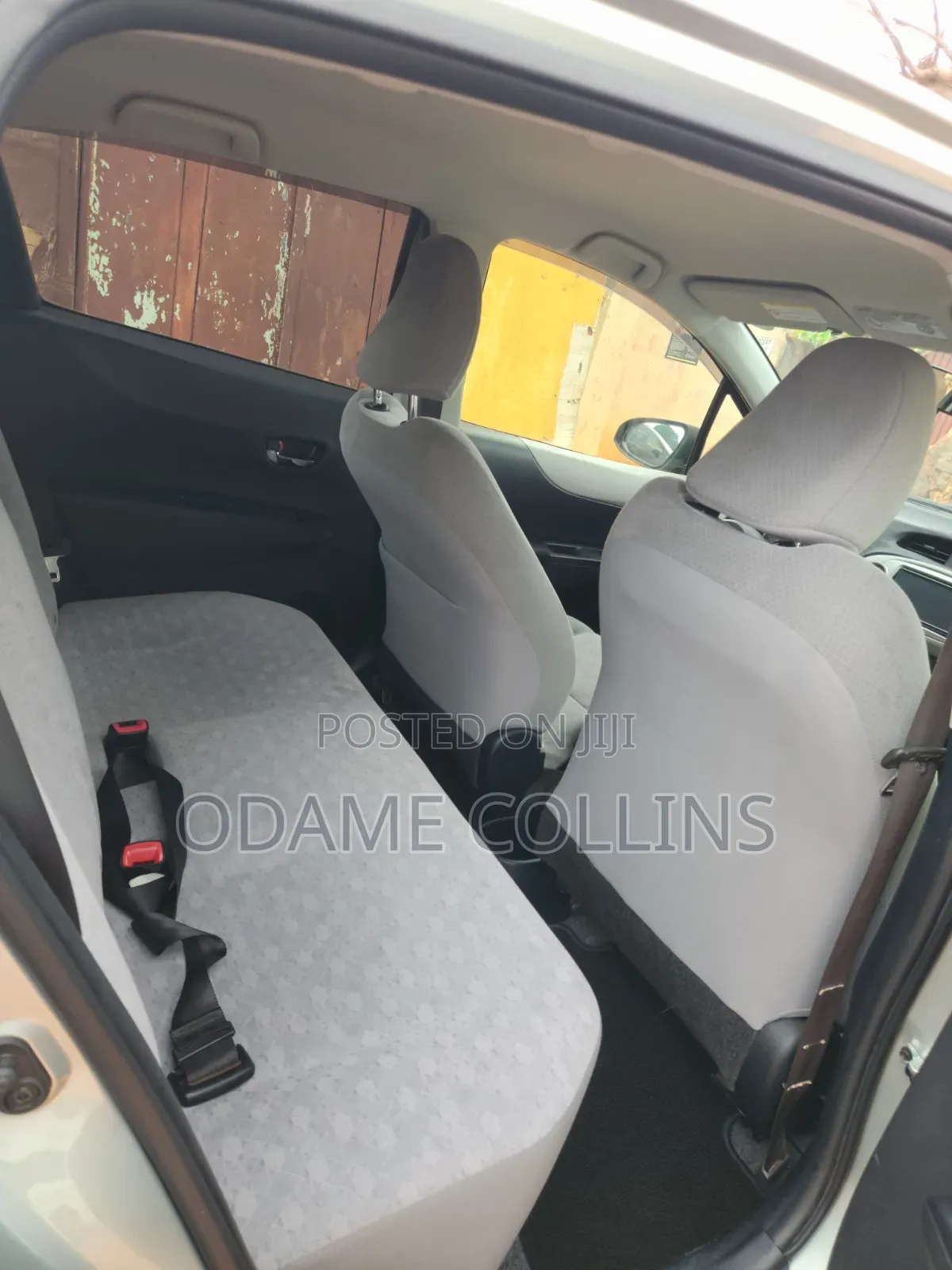 Toyota Vitz 2012 Gray