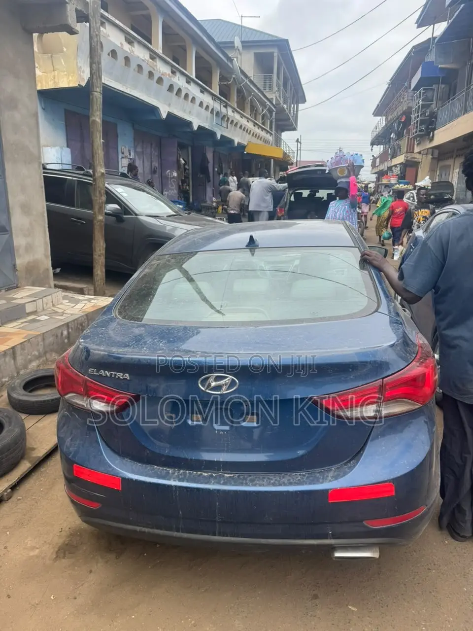 Hyundai Elantra Limited Sedan FWD (1.8L 4cyl 6A) 2016 Blue
