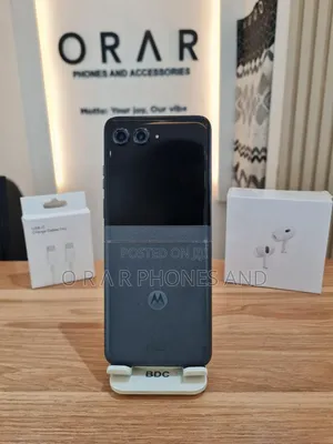 Motorola Razr 40 256 GB Black