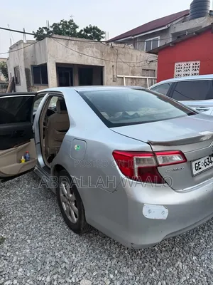 Toyota Camry 2013 Silver