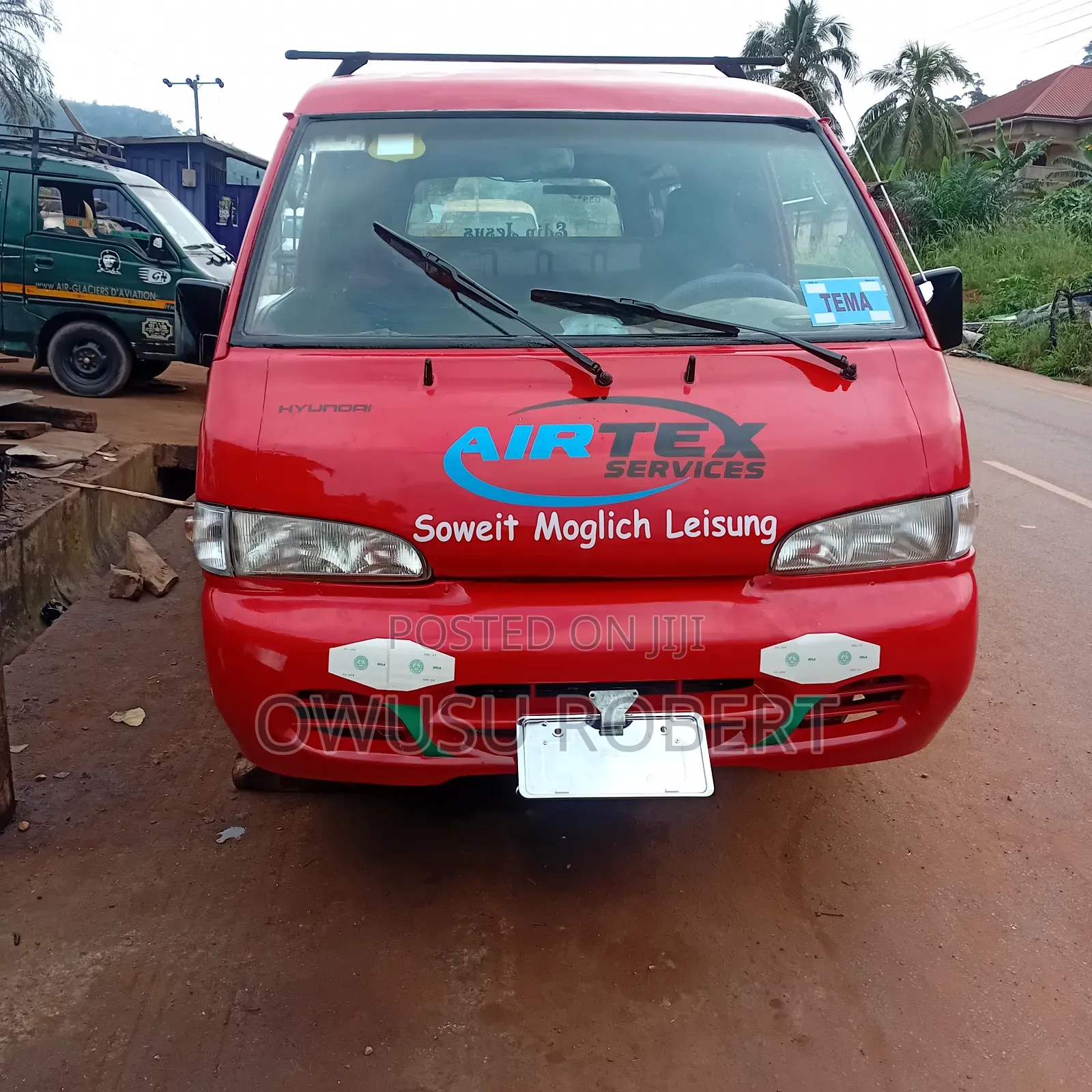 Hyundai H-100 2004 Red
