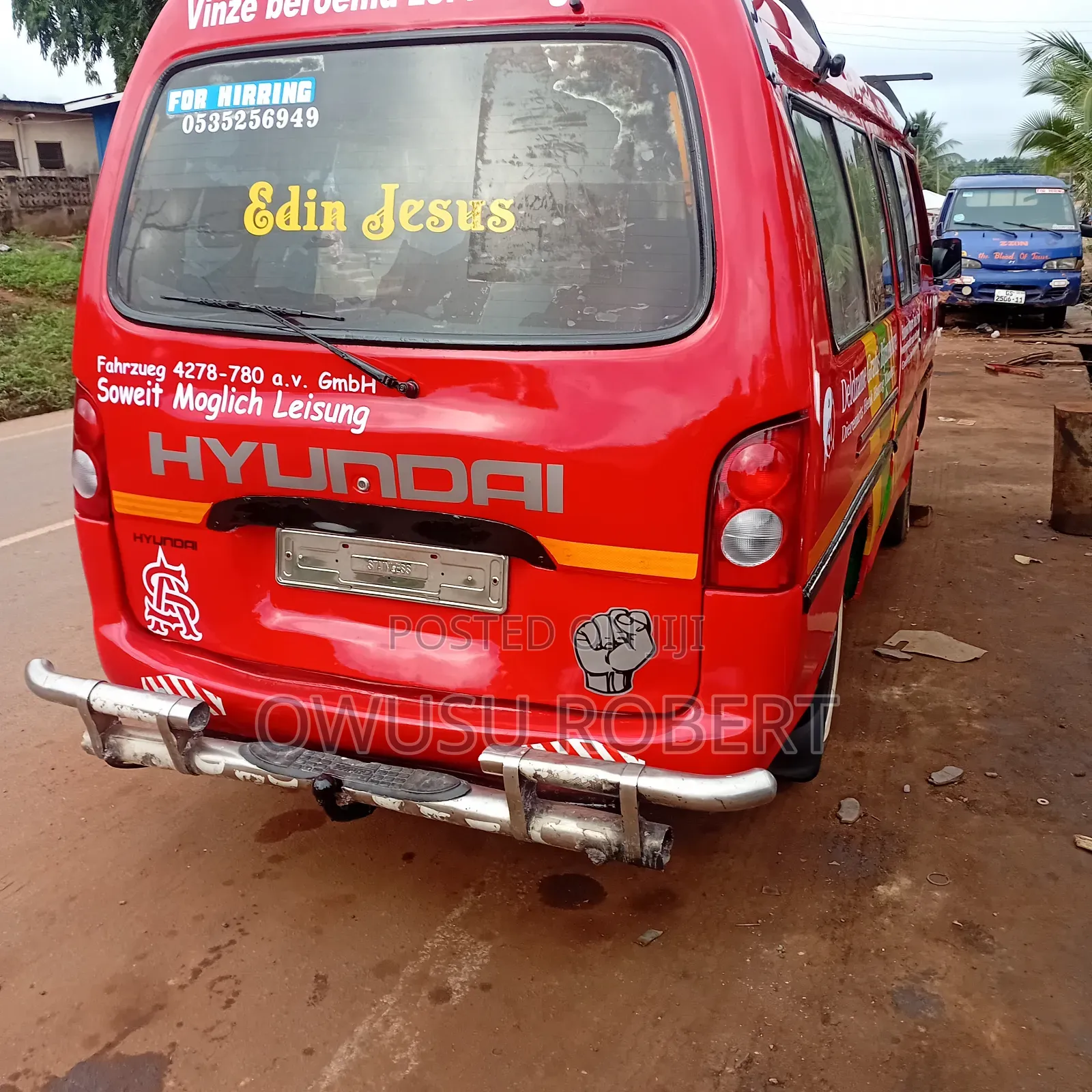 Hyundai H-100 2004 Red