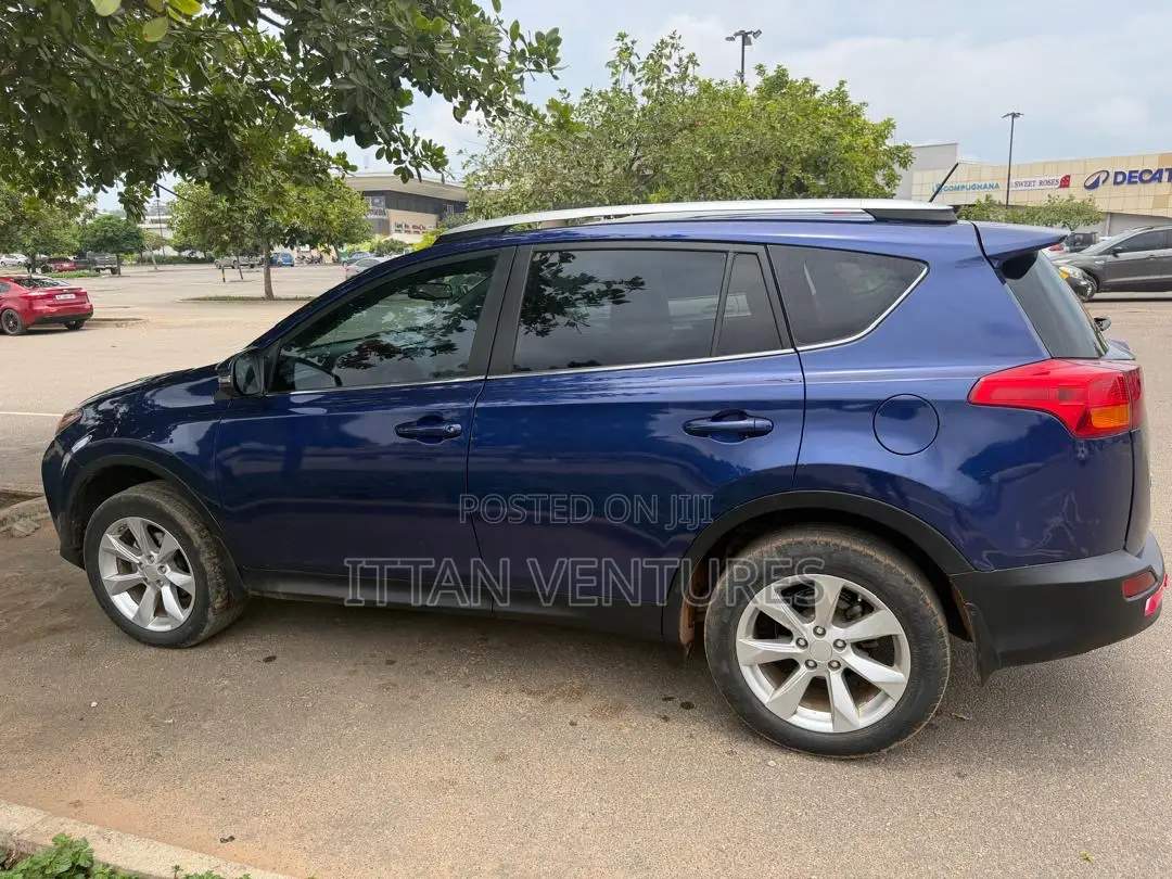 Toyota RAV4 Limited 4dr SUV AWD (2.5L 4cyl 6A) 2015 Blue