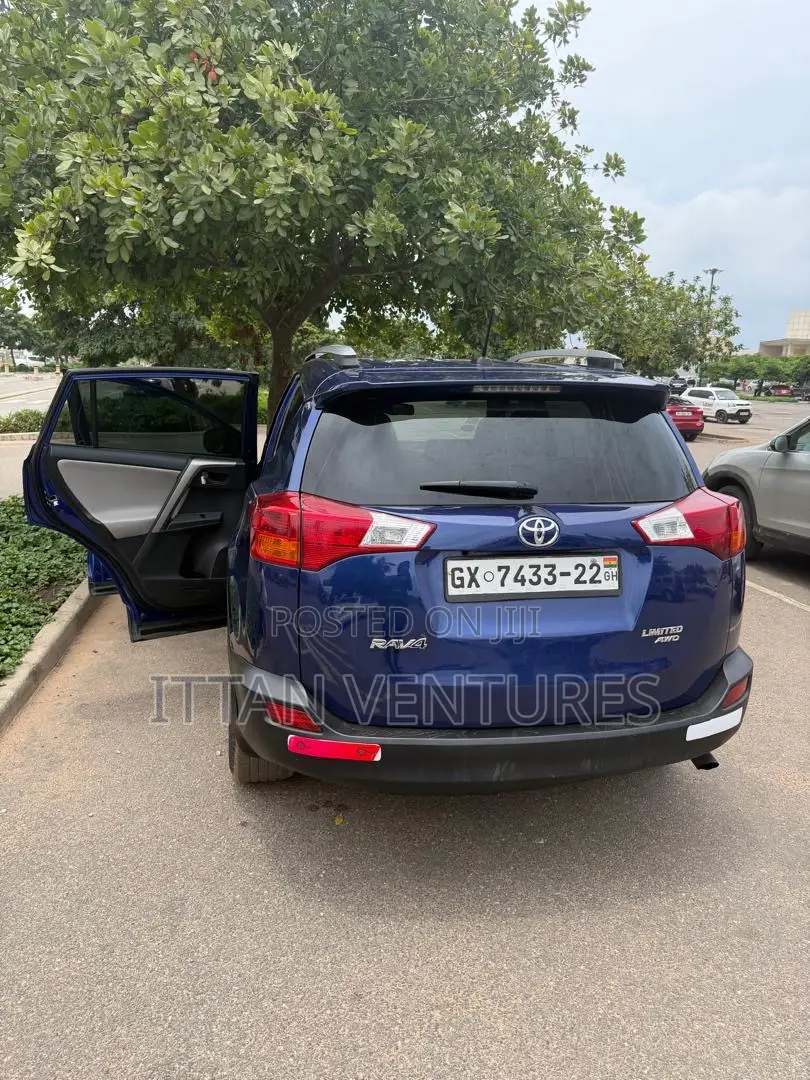 Toyota RAV4 Limited 4dr SUV AWD (2.5L 4cyl 6A) 2015 Blue