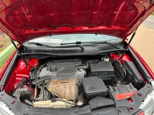 Toyota Camry SE Sport 4dr Sedan (2.5L 4cyl 6A) 2014 Red