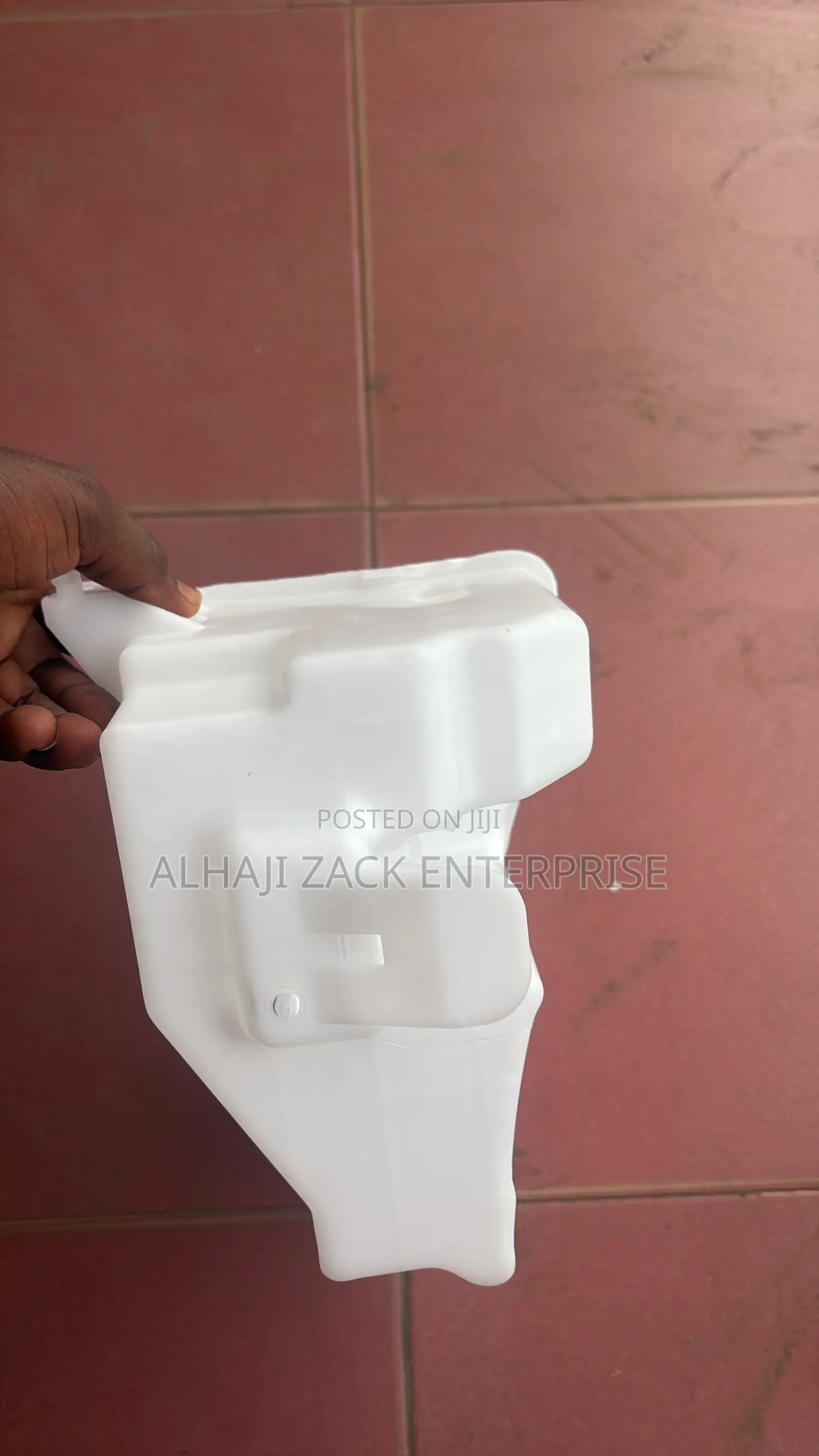 Honda Accord 2018-2022 Wiper Wash Bottle