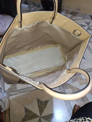 Ladies Thrift Handbag
