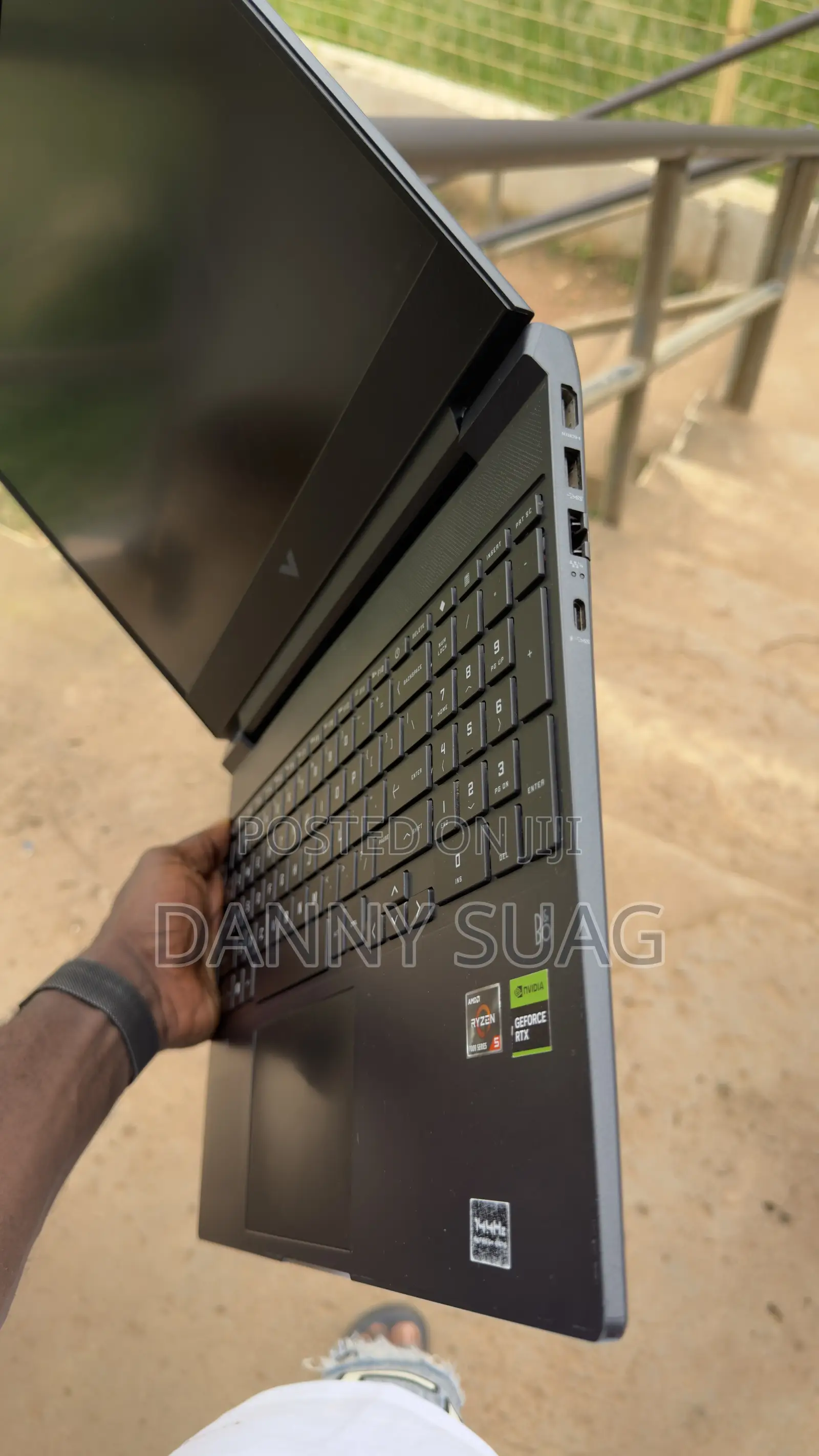 Laptop HP Victus 15 8GB AMD Ryzen 5 SSD 256GB