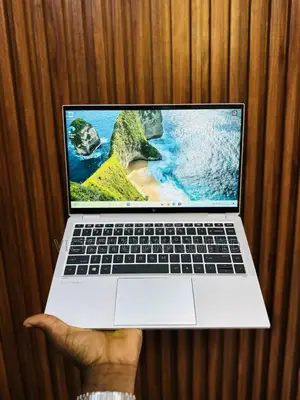 Laptop HP EliteBook 1040 G8 16GB Intel Core i7 SSD 512GB