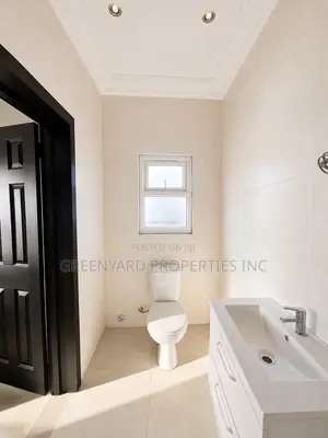 2bdrm Apartment in Com 17, Off Shell, Spintex for sale