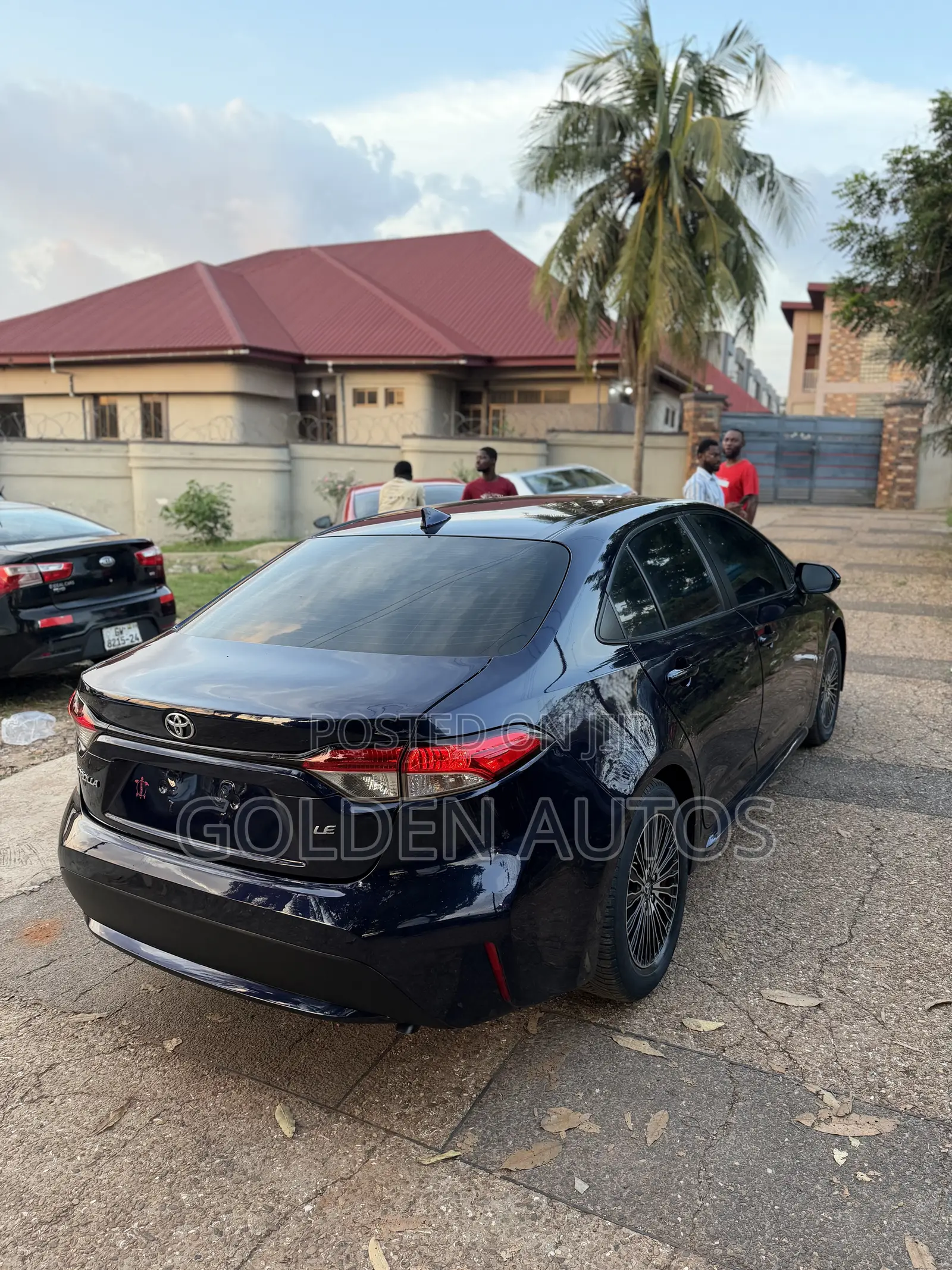 Toyota Corolla LE 2021 Blue