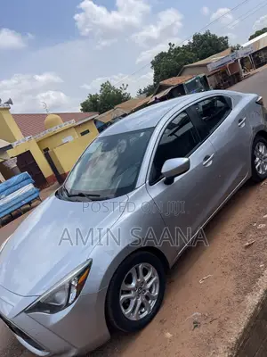 Toyota Yaris iA 1.5 FWD 2017 Silver