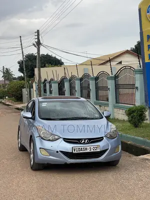Hyundai Elantra Limited Sedan FWD (1.8L 4cyl 6A) 2013 Blue