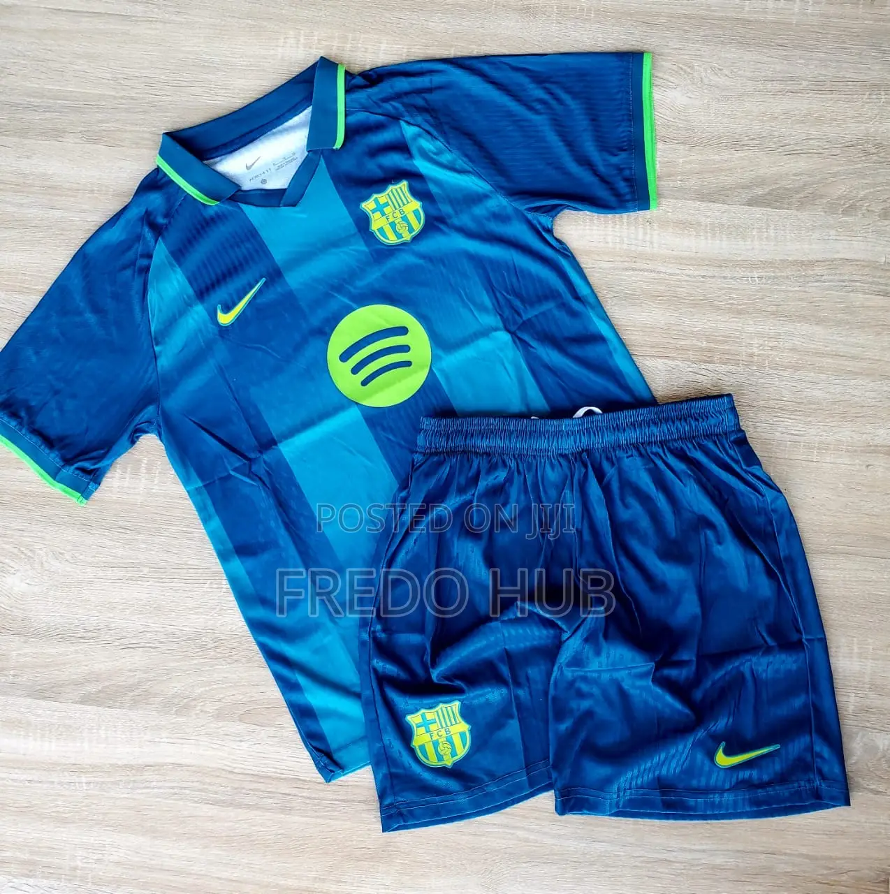 Barcelona Authentic Top and Down