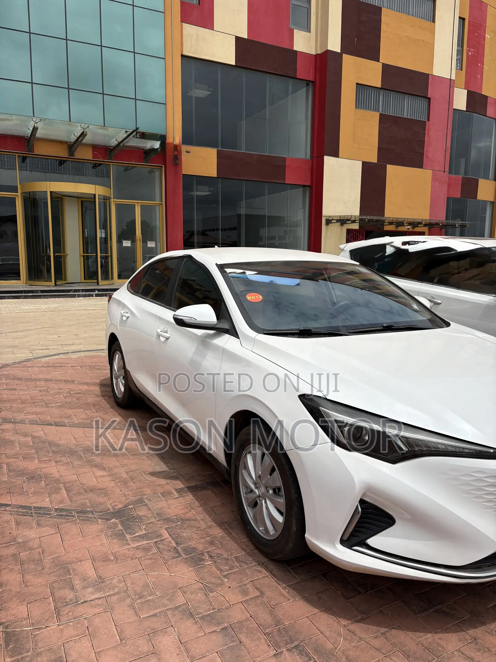 Changan Eado EV Sedan 2022 White