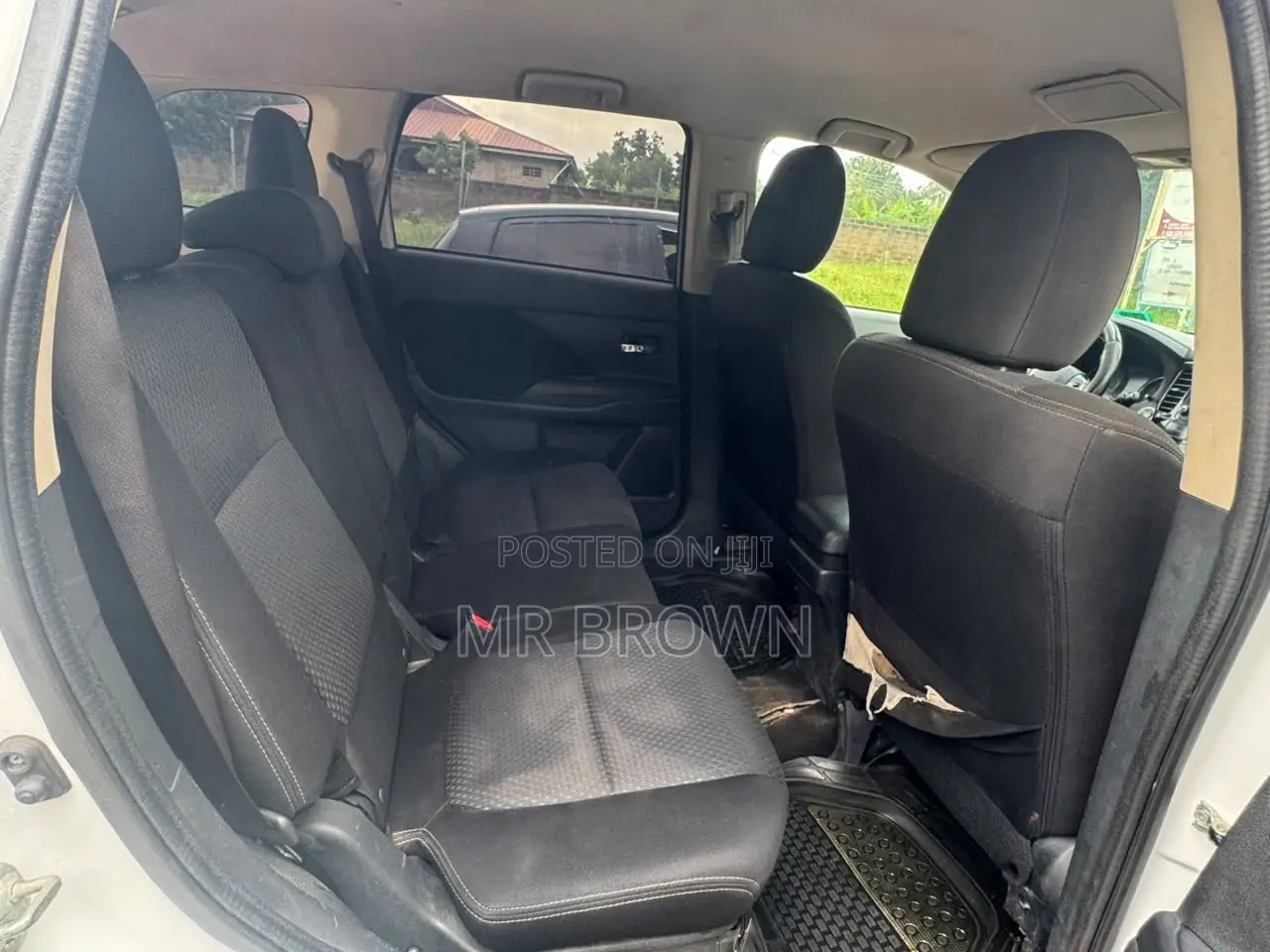 Mitsubishi Outlander SE FWD 2017 White