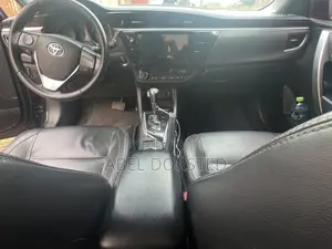 Toyota Corolla 2016 Black