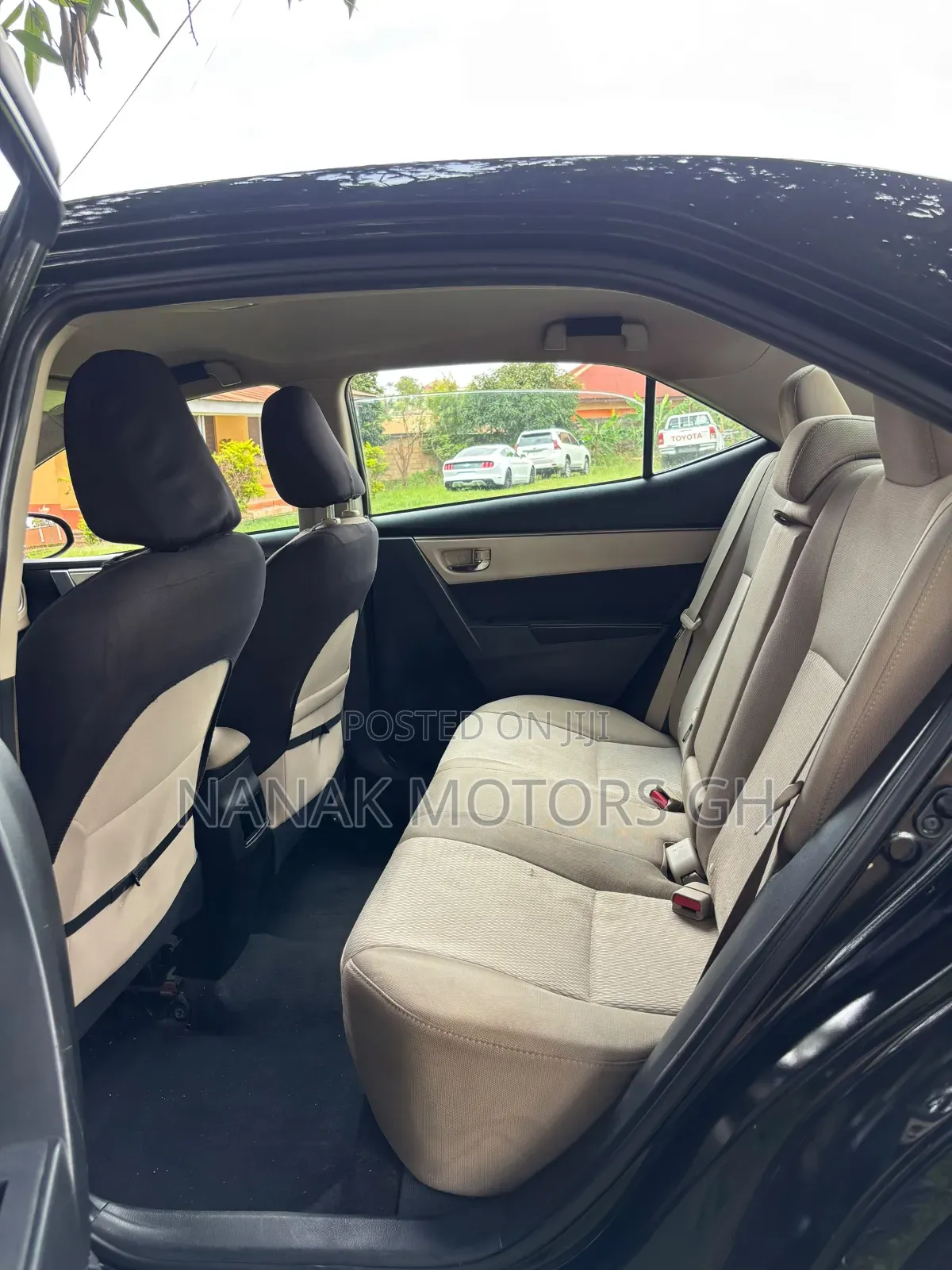 Toyota Corolla LE 4dr Sedan (1.8L 4cyl CVT) 2016 Black