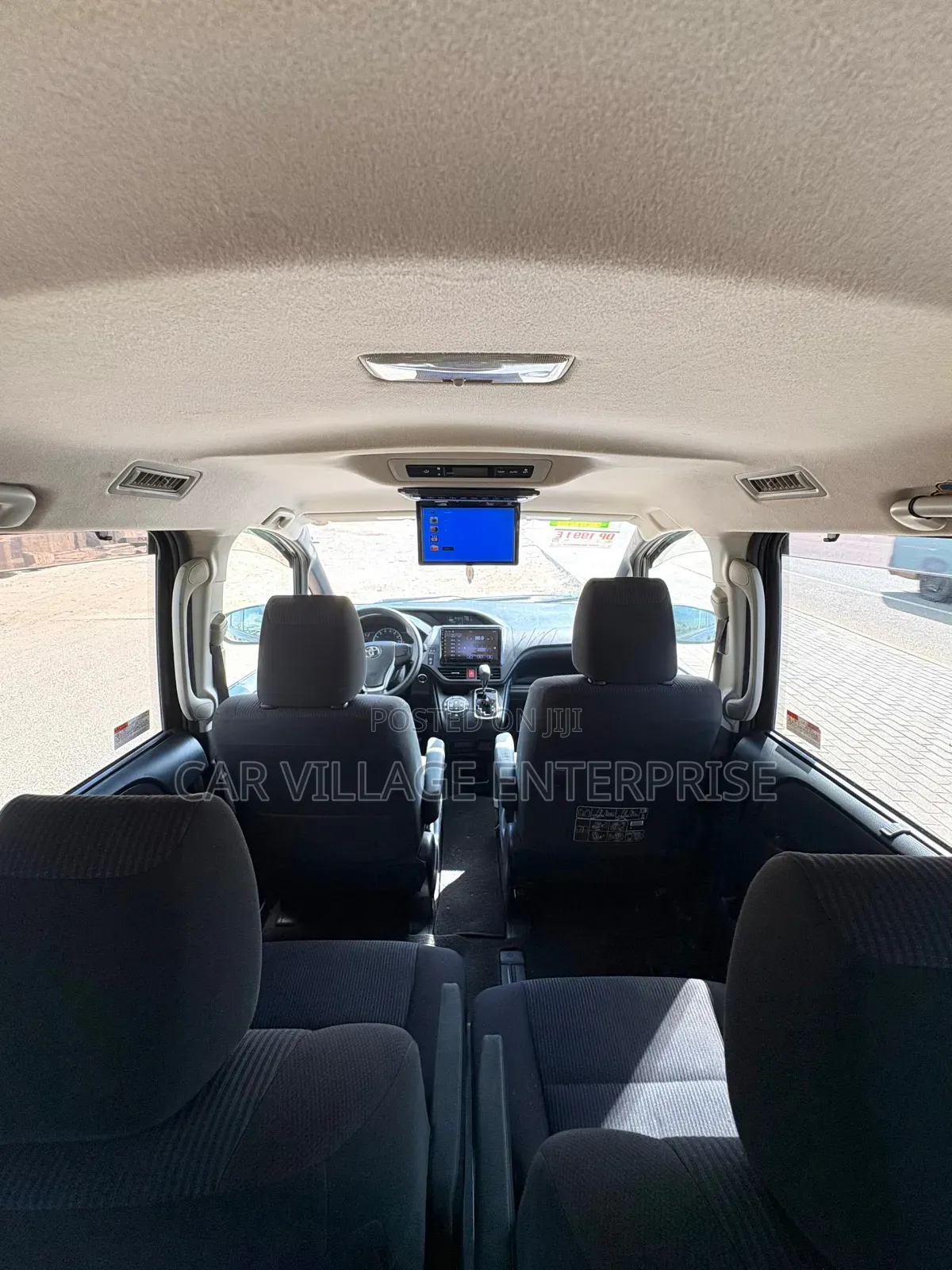 Toyota Voxy 2015 Black