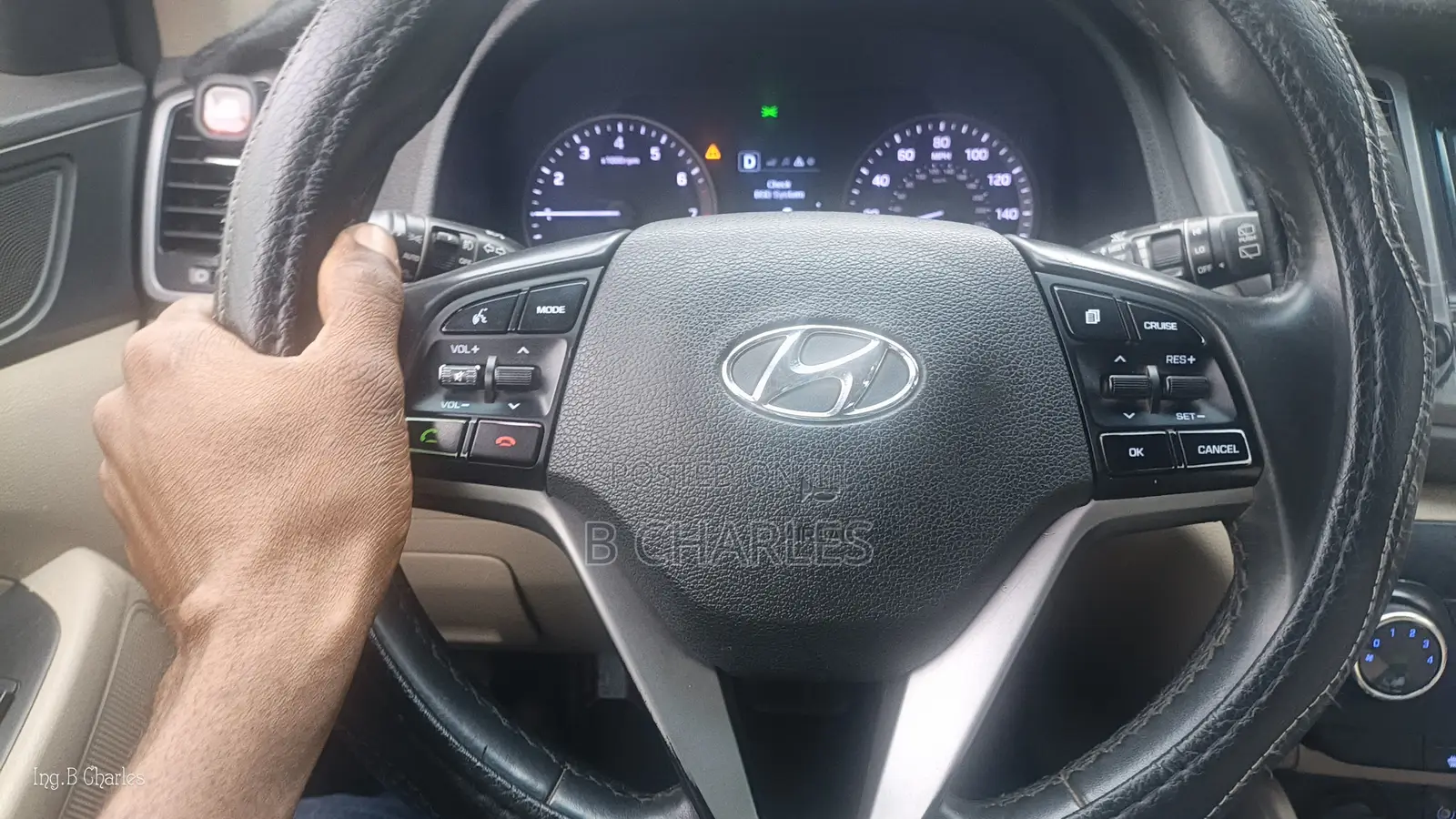 Hyundai Tucson Sport AWD 2017 Brown