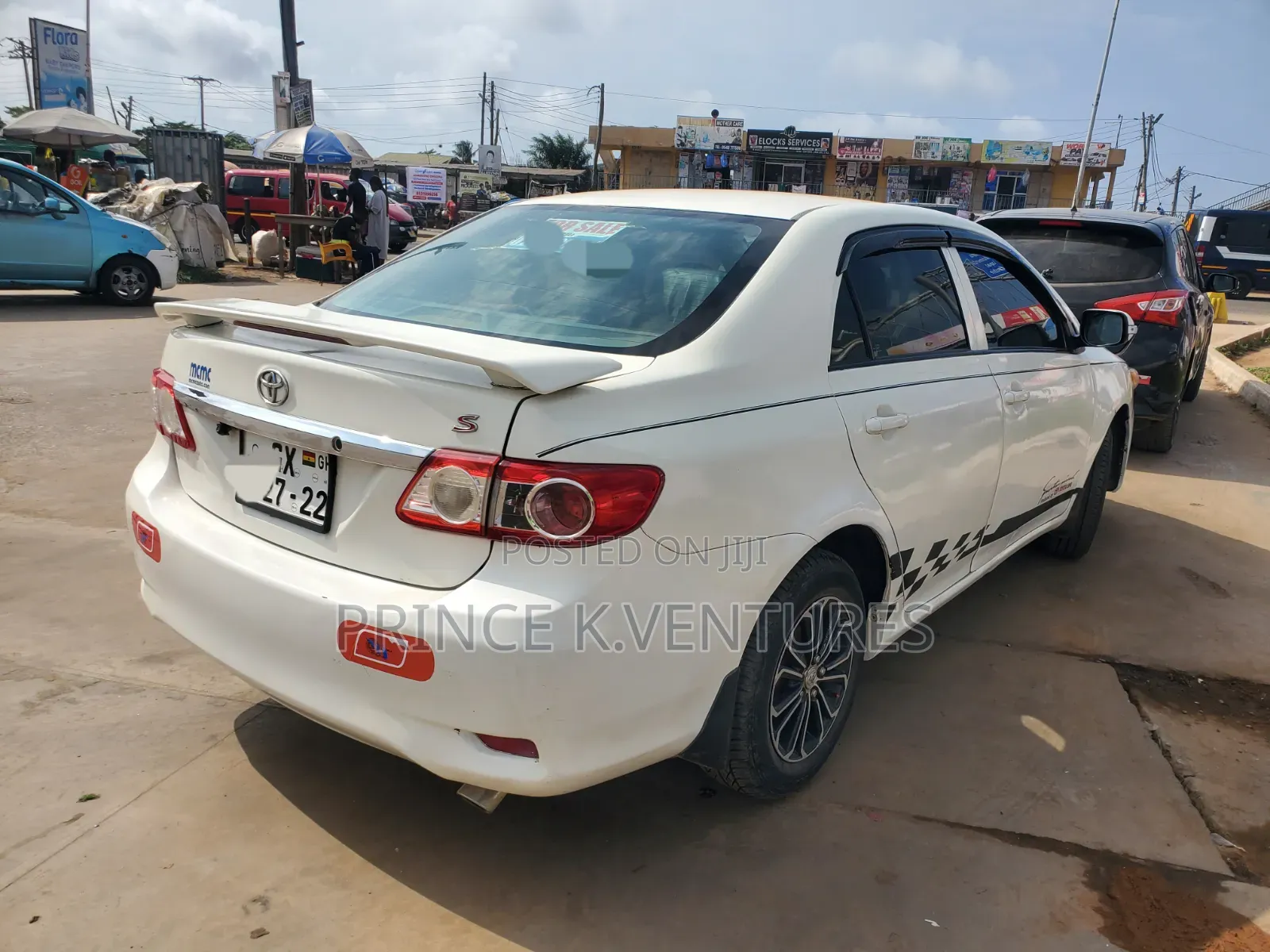 Toyota Corolla S 5-Speed 2013 White
