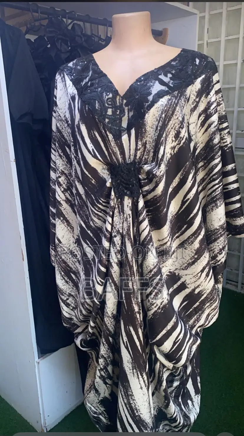Black and White African Wear Bubu