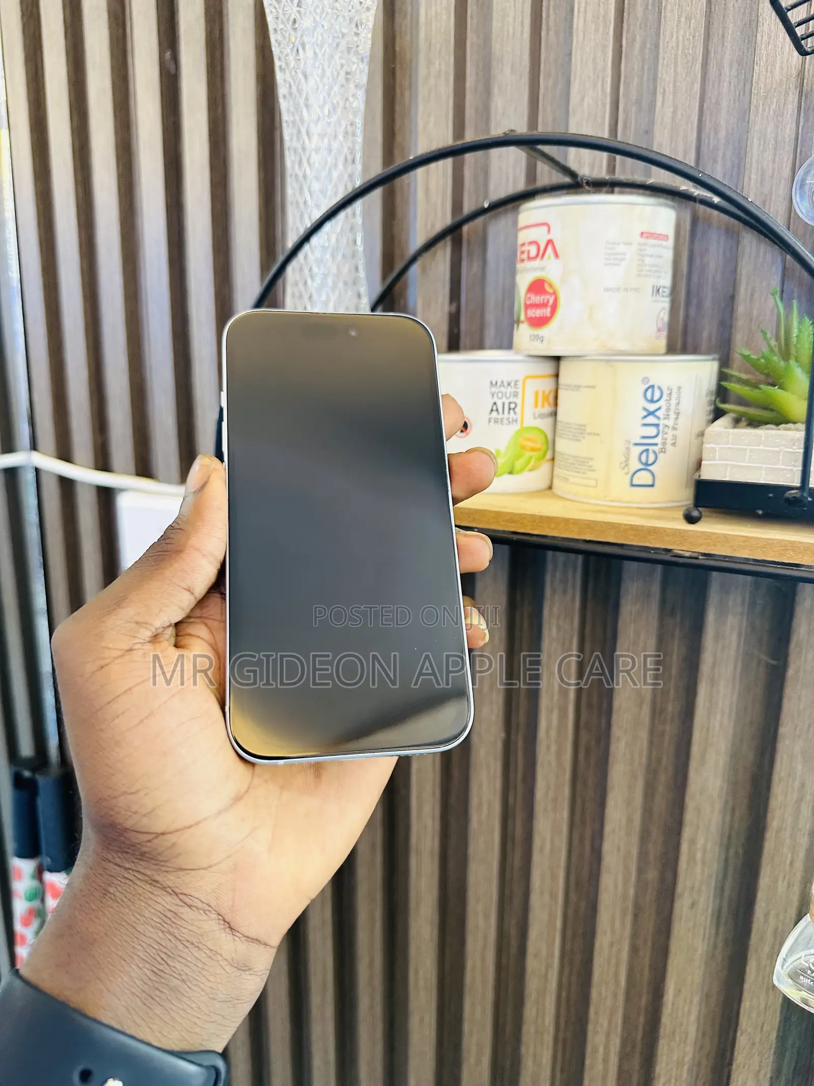 Apple iPhone 15 128 GB Green