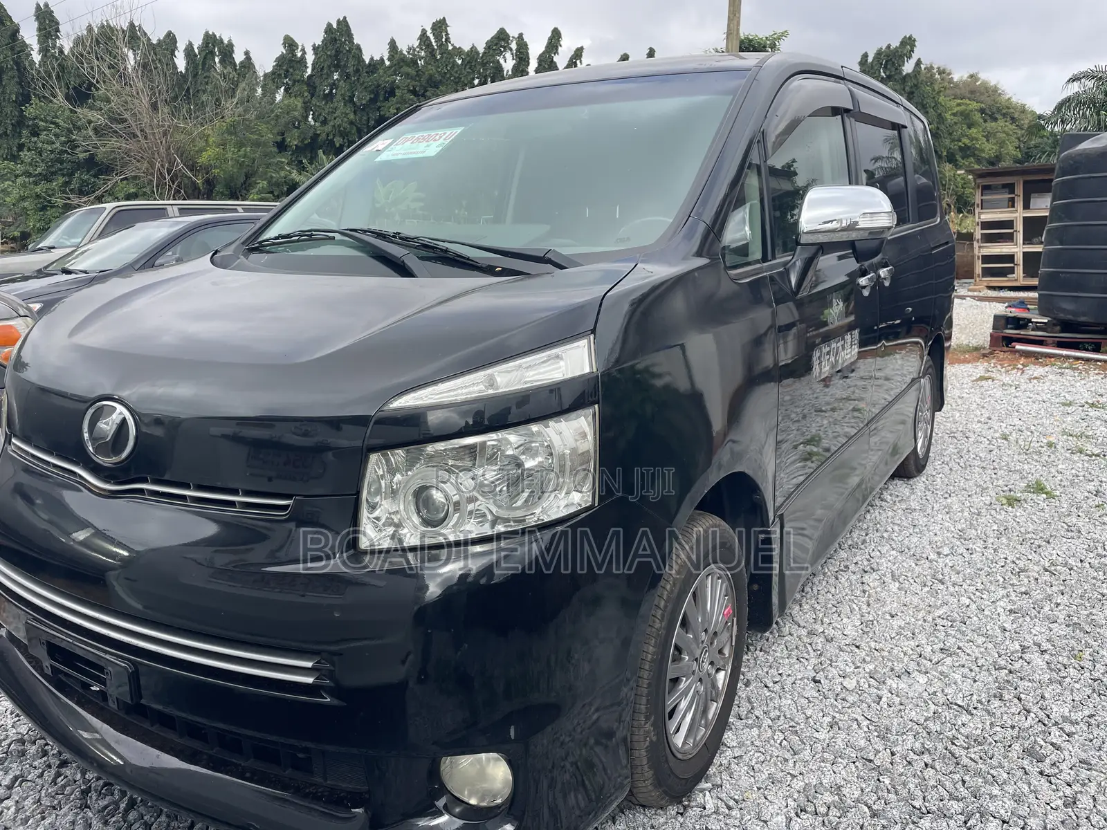 Toyota Voxy 2012 Black