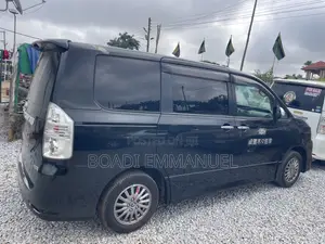 Toyota Voxy 2012 Black