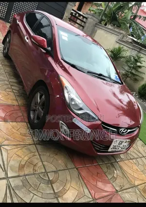 Hyundai Elantra 2013 Red