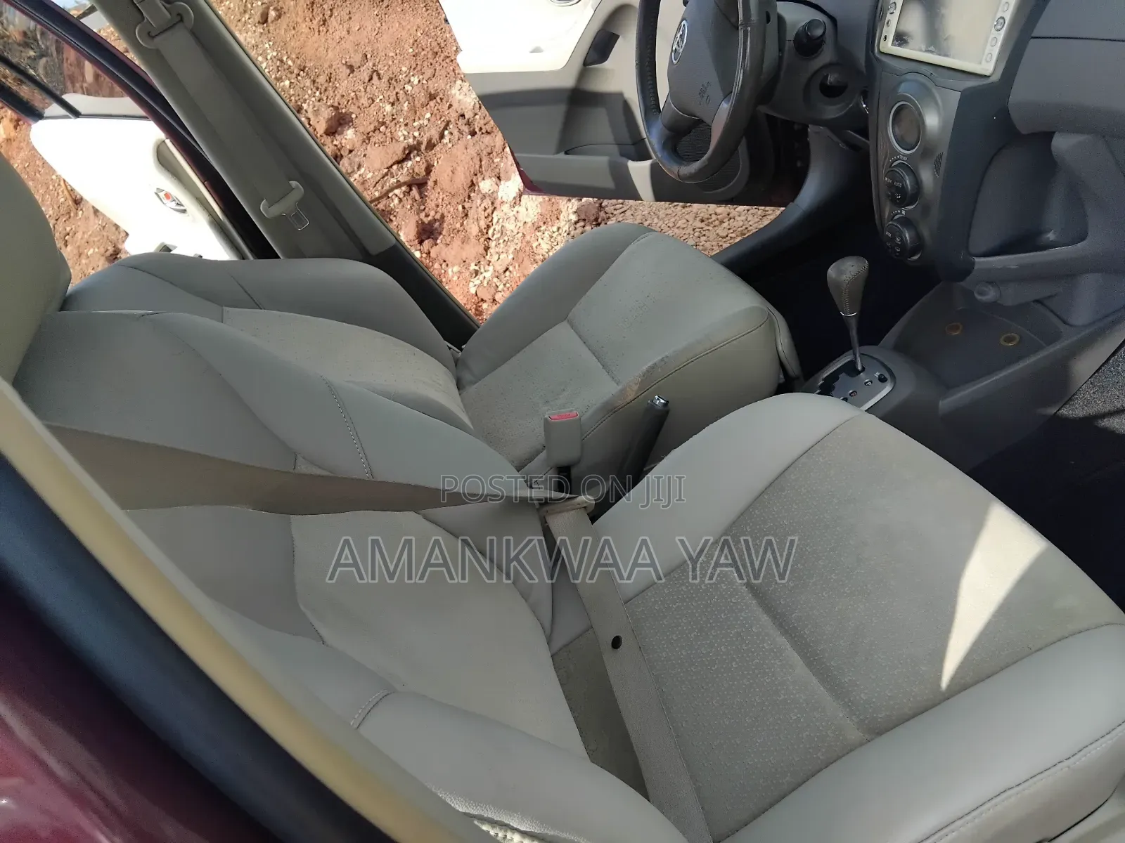 Toyota Vitz 2010 Brown