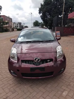 Toyota Vitz 2010 Brown