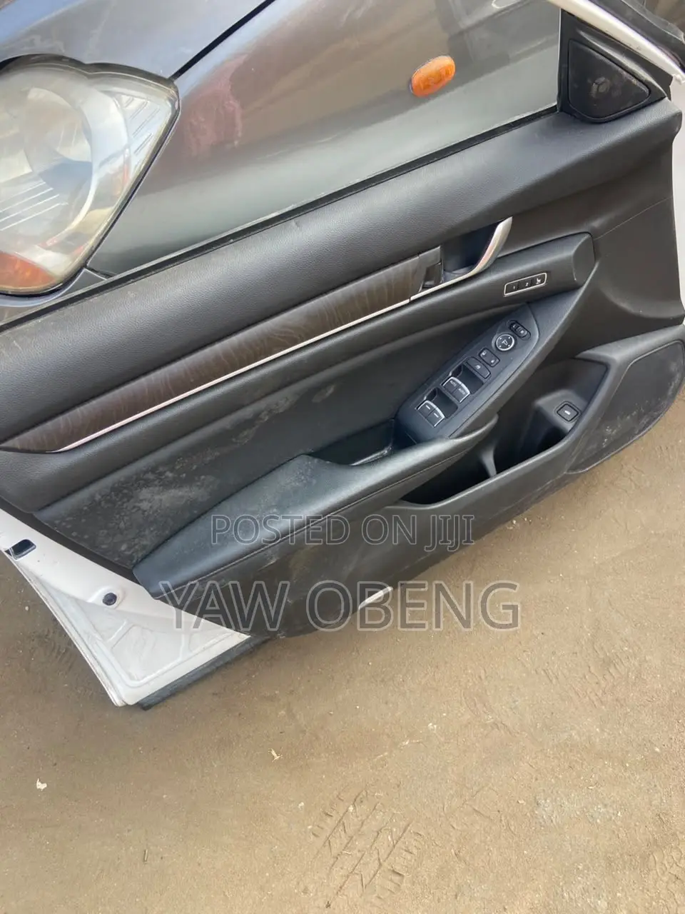 Accord 2018/2019/2020/2021 Front Door