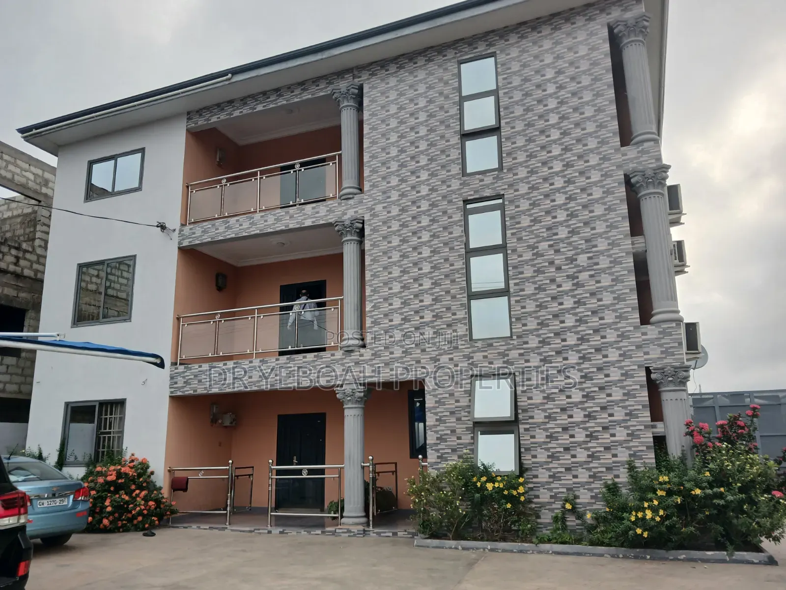 3bdrm Apartment in Spintex Agblezaa :-, Manet Court for rent