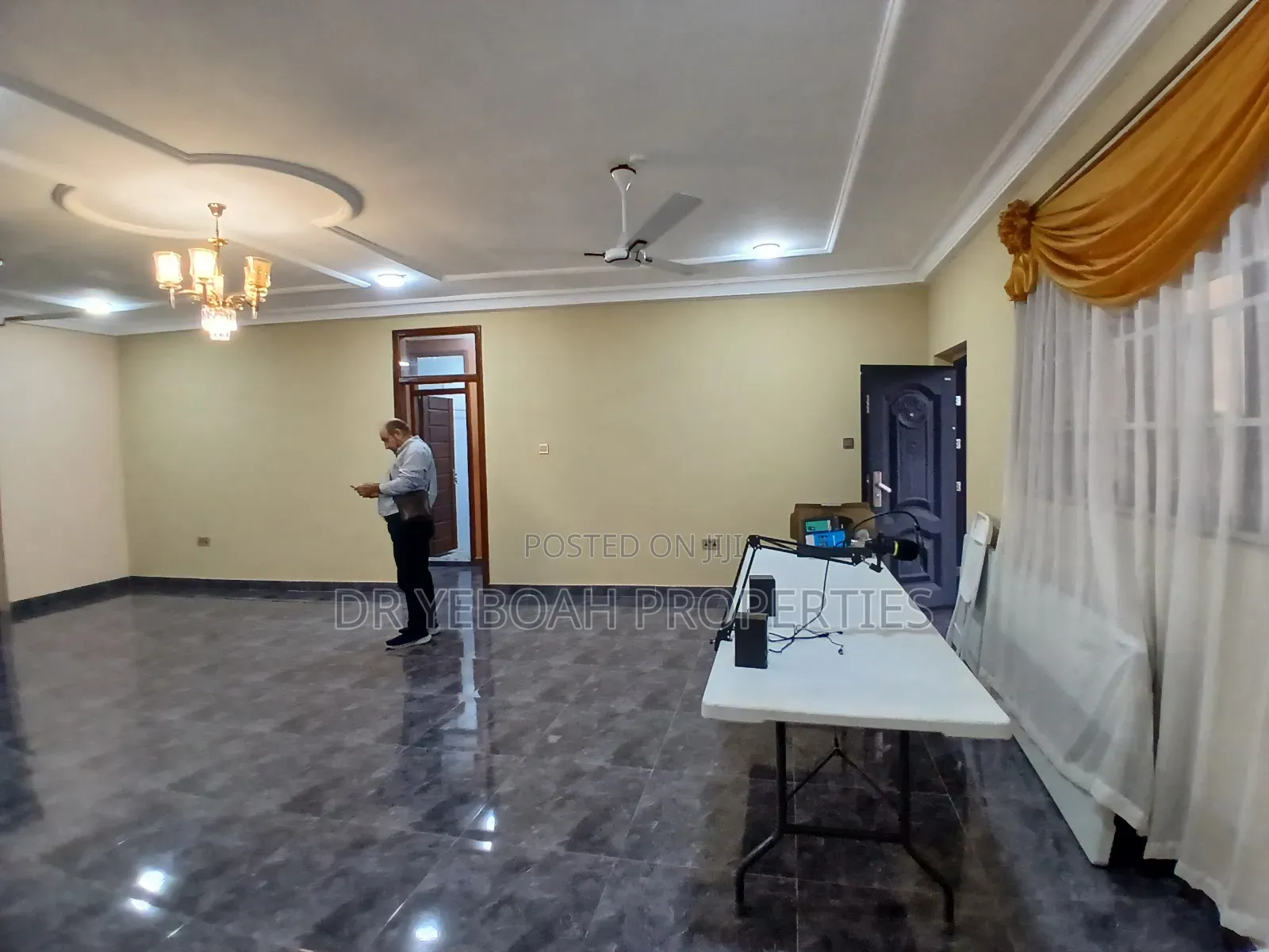 3bdrm Apartment in Spintex Agblezaa :-, Manet Court for rent