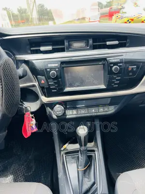 Toyota Corolla 2015 Red