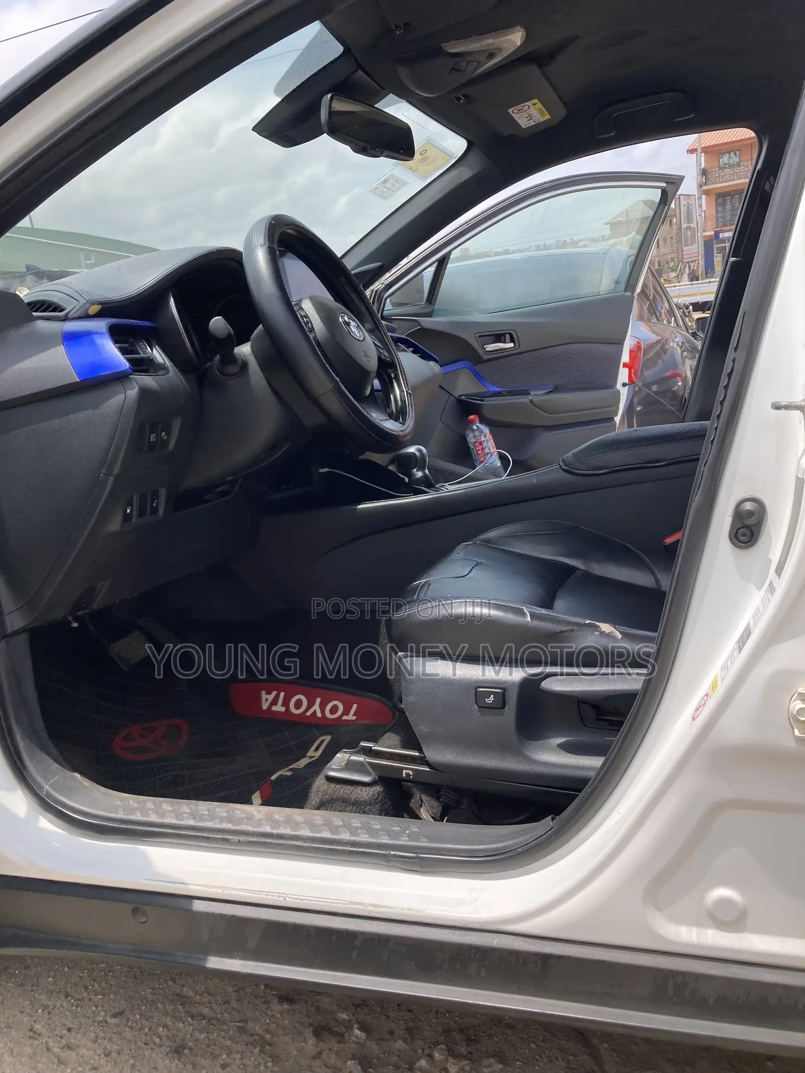 Toyota C-HR 2017 White