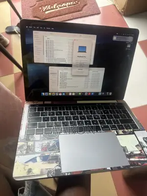 Laptop Apple MacBook 2018 12GB Intel Core i7 SSD 256GB
