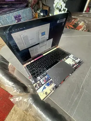 Laptop Apple MacBook 2018 12GB Intel Core i7 SSD 256GB